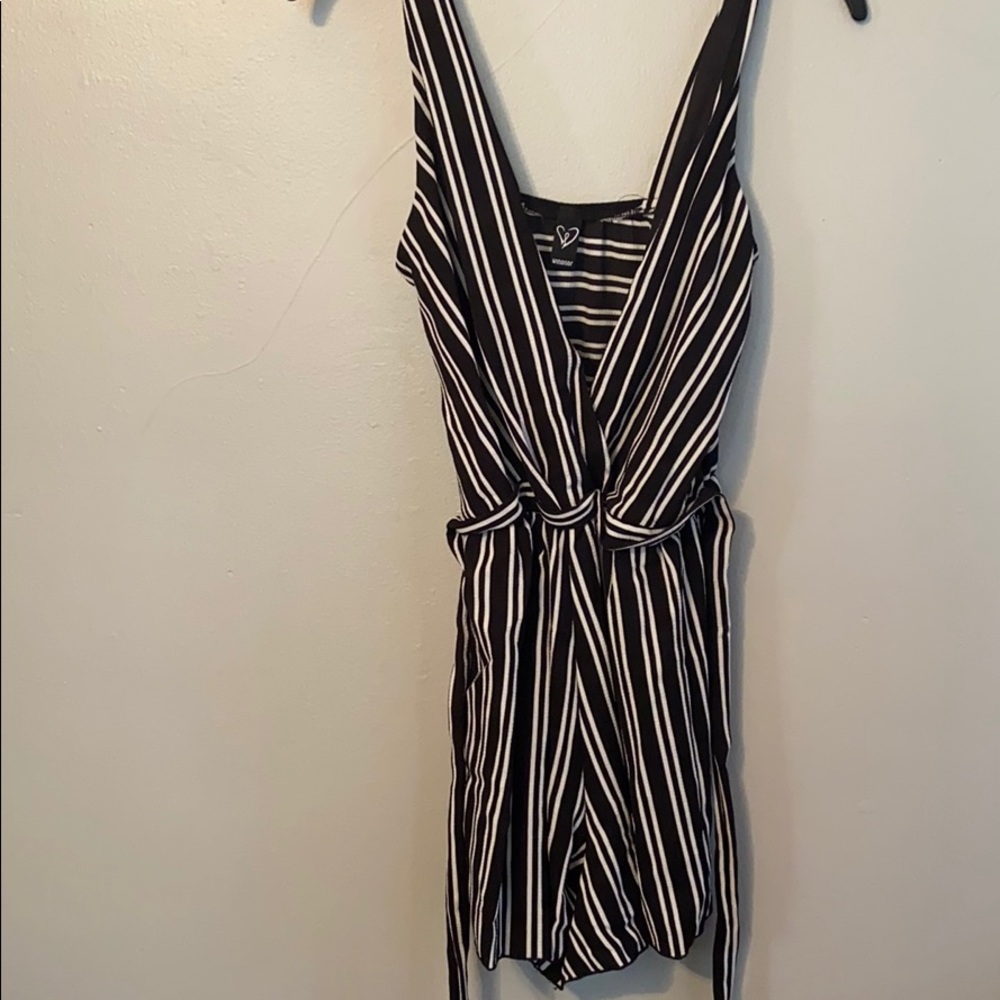 Windsor romper